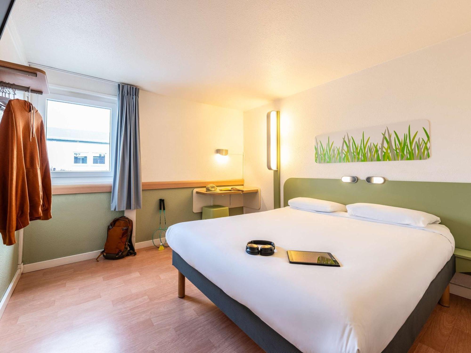 Ibis Budget Villefranche Лима Экстерьер фото